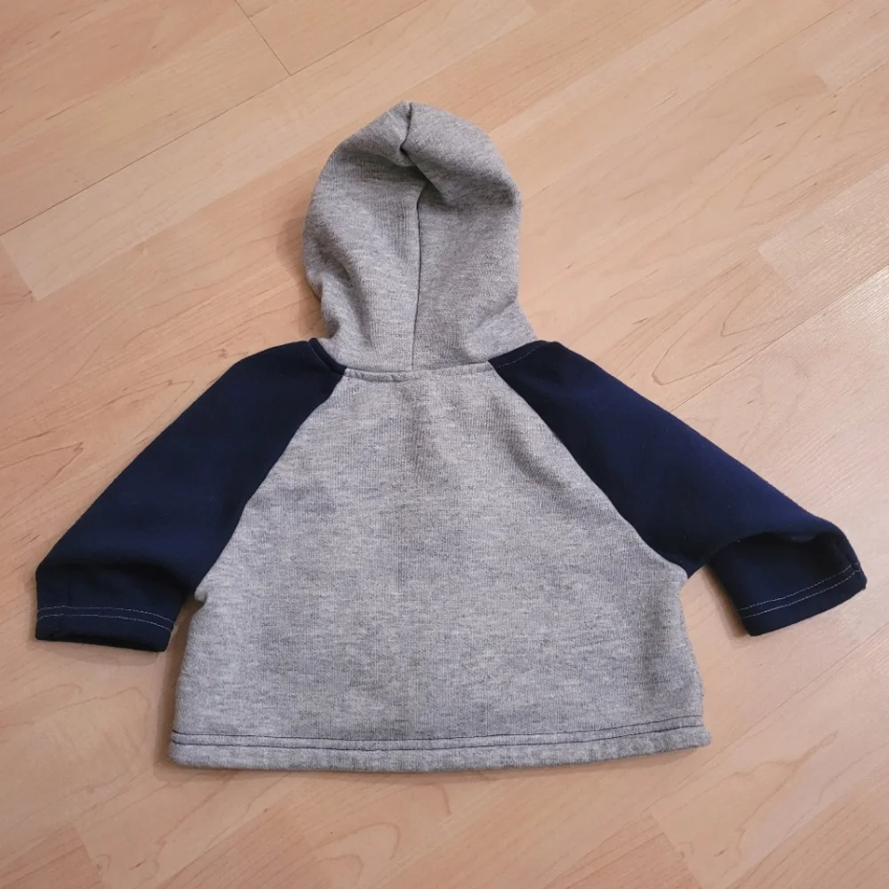 Vintage 1990s Y2K Disney Winnie the Pooh zip-up infant hoodie hooded sweatshirt